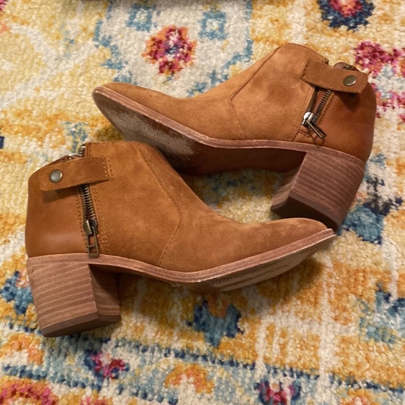 Madewell Alicia Leather Booties - Picture 2 of 6